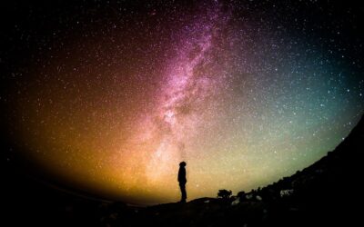 La scienza come Dossologia Distillata